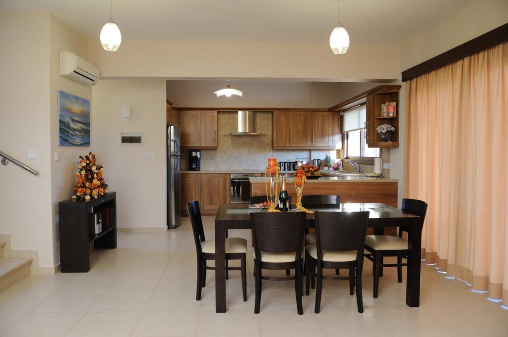 Vineland Sheromyli Villas Pissouri Room photo